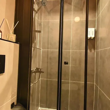 Charming House 4br Ac Near Metro Βίλα