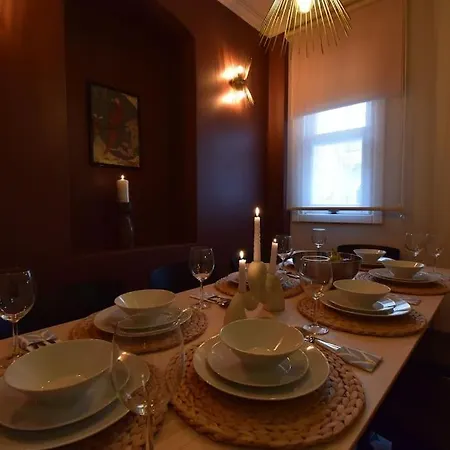 Βίλα Charming House 4br Ac Near Metro *