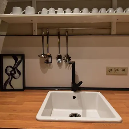 Charming House 4br Ac Near Metro 别墅 *