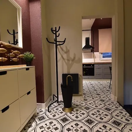 Charming House 4br Ac Near Metro *