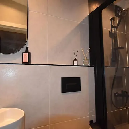 Charming House 4br Ac Near Metro Βίλα Κωνσταντινούπολη